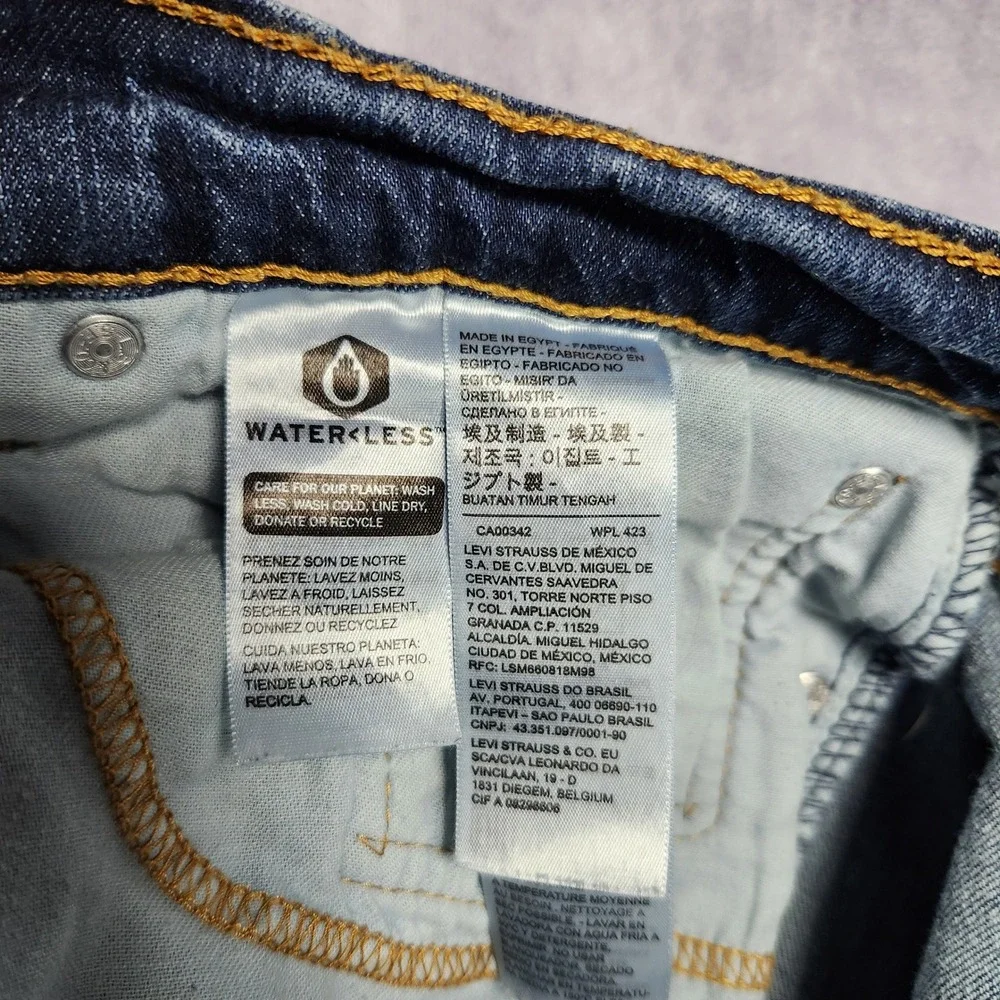 Levis 502 Regular Taper Mens Jeans size 36 38x32 Dark Wash Blue Stretch - Picture 11 of 16